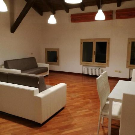 Farolfi Apartments Pepoli โบโลญญา ภายนอก รูปภาพ