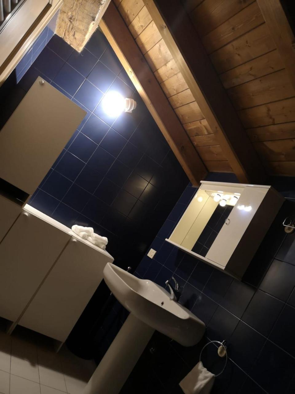 Farolfi Apartments Pepoli โบโลญญา ภายนอก รูปภาพ