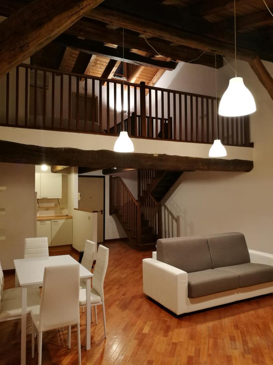 Farolfi Apartments Pepoli โบโลญญา ภายนอก รูปภาพ